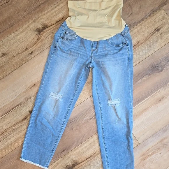 Maternity Pants Bundle Size Medium - Picture 8 of 16